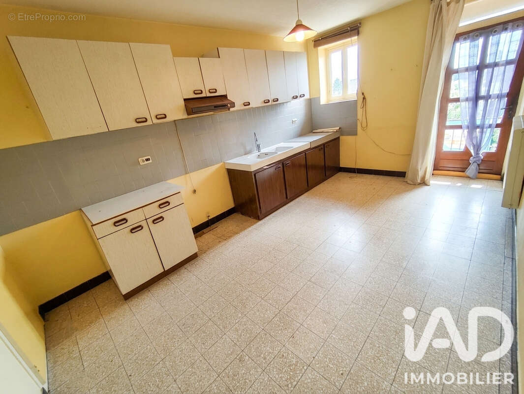 Maison 163 m² à Vougy  - photo 9