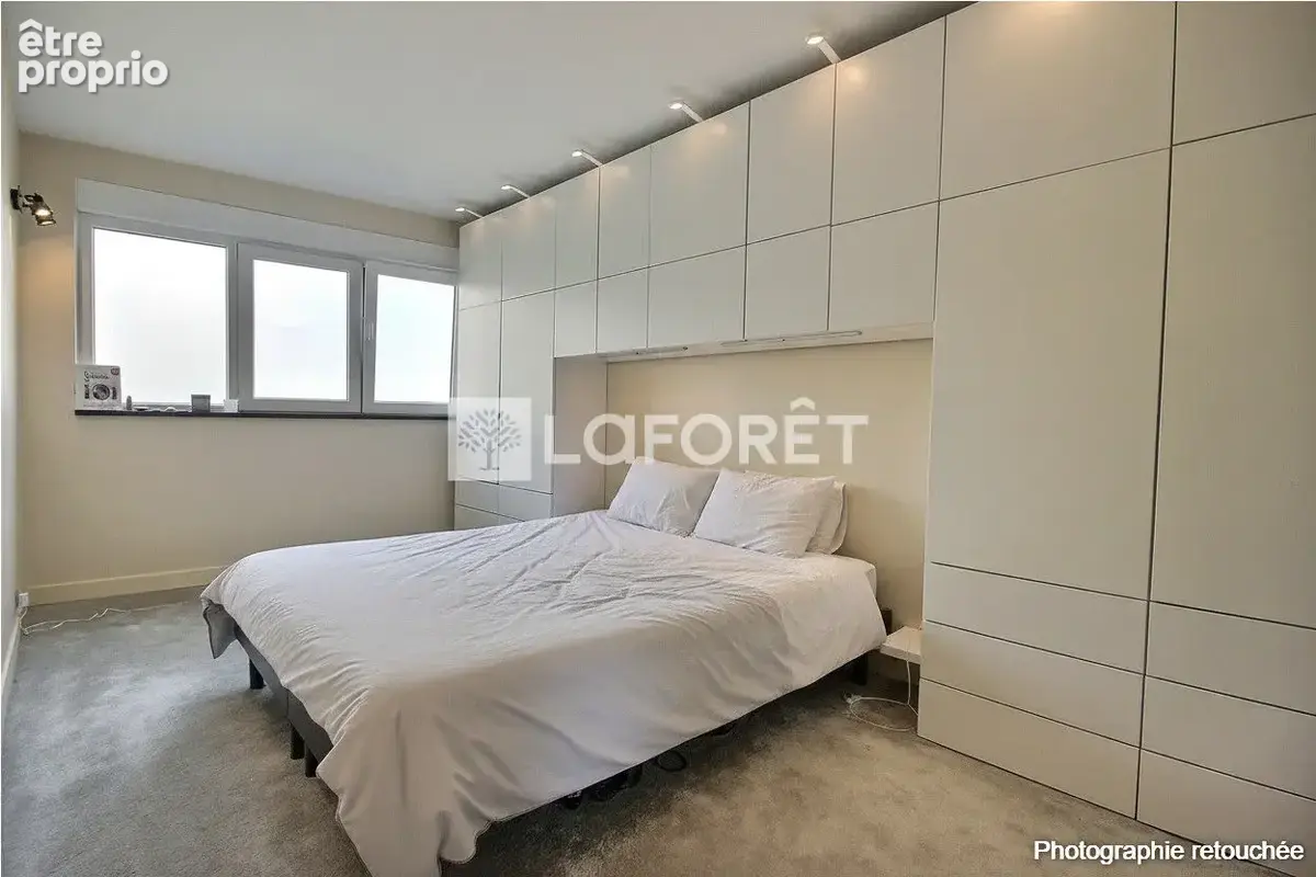 Appartement Courbevoie 4 pièce(s) 90 m2 - photo 11