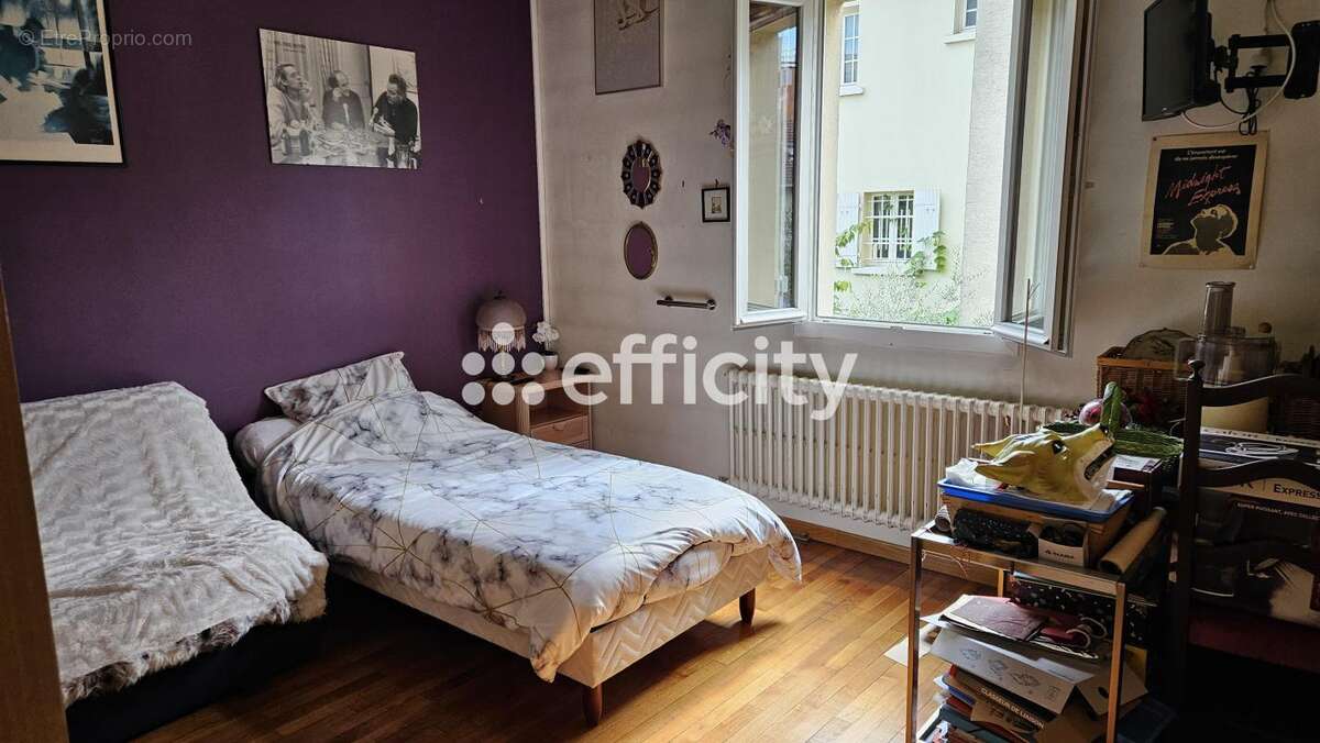 Maison à FONTENAY-SOUS-BOIS