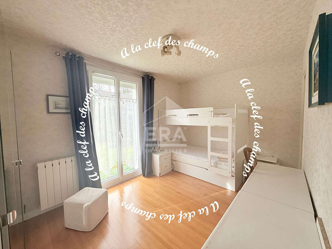 Maison à GIF-SUR-YVETTE