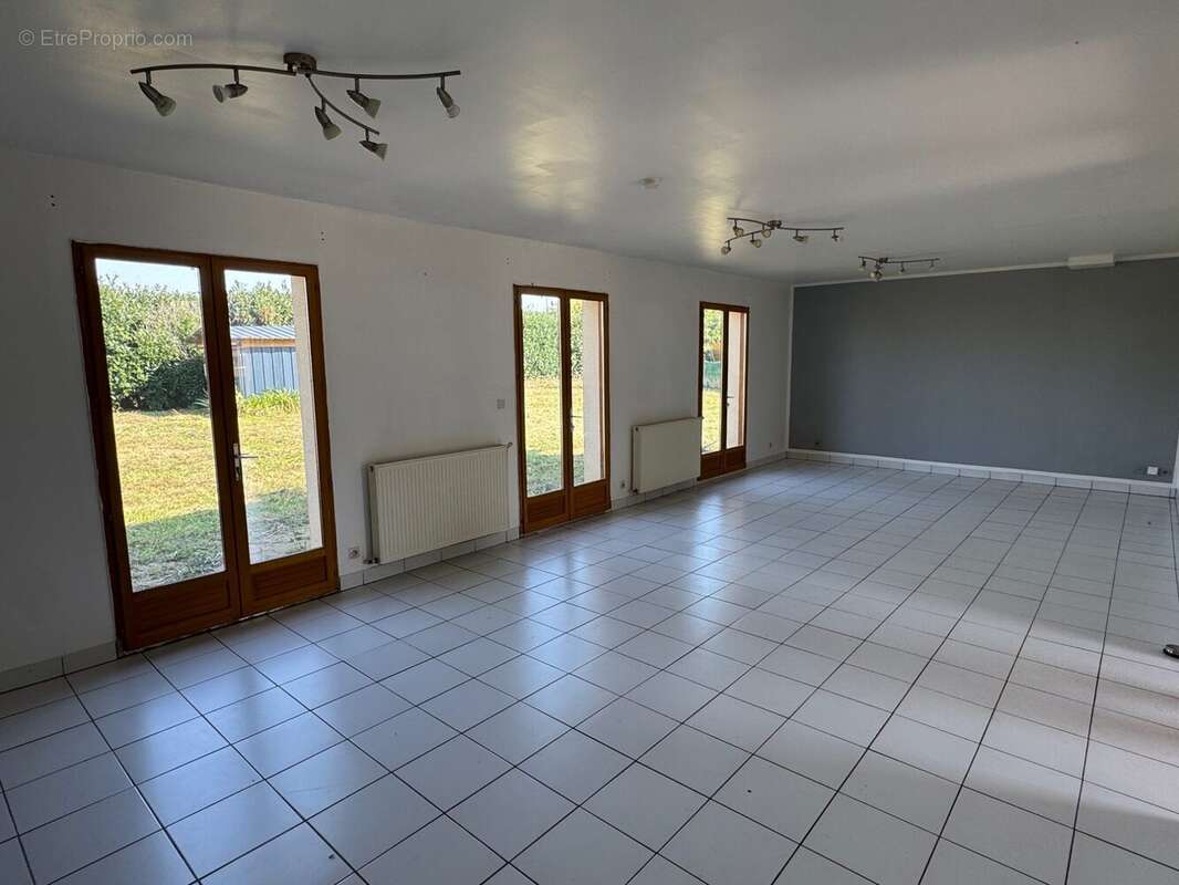 Maison à PACY-SUR-EURE