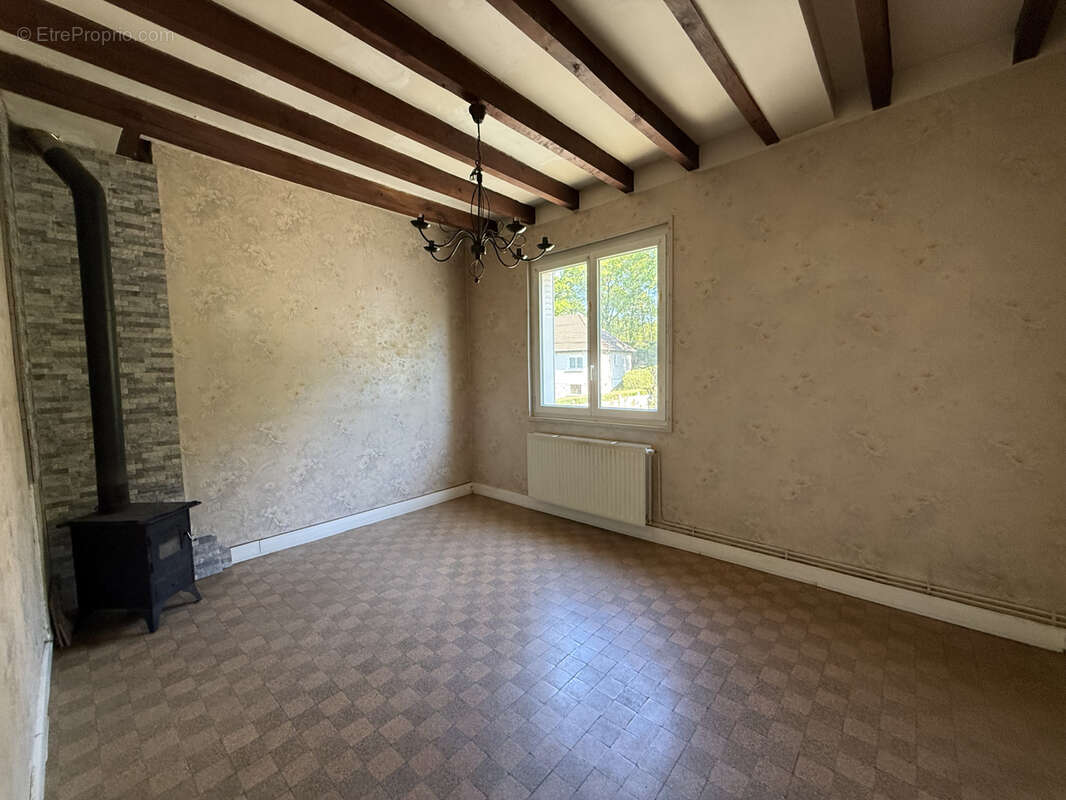 Maison à NEUNG-SUR-BEUVRON