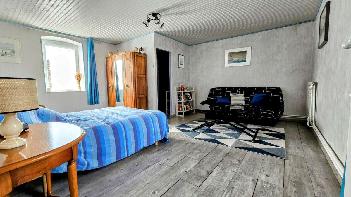 Maison à MIREBEAU-SUR-BEZE