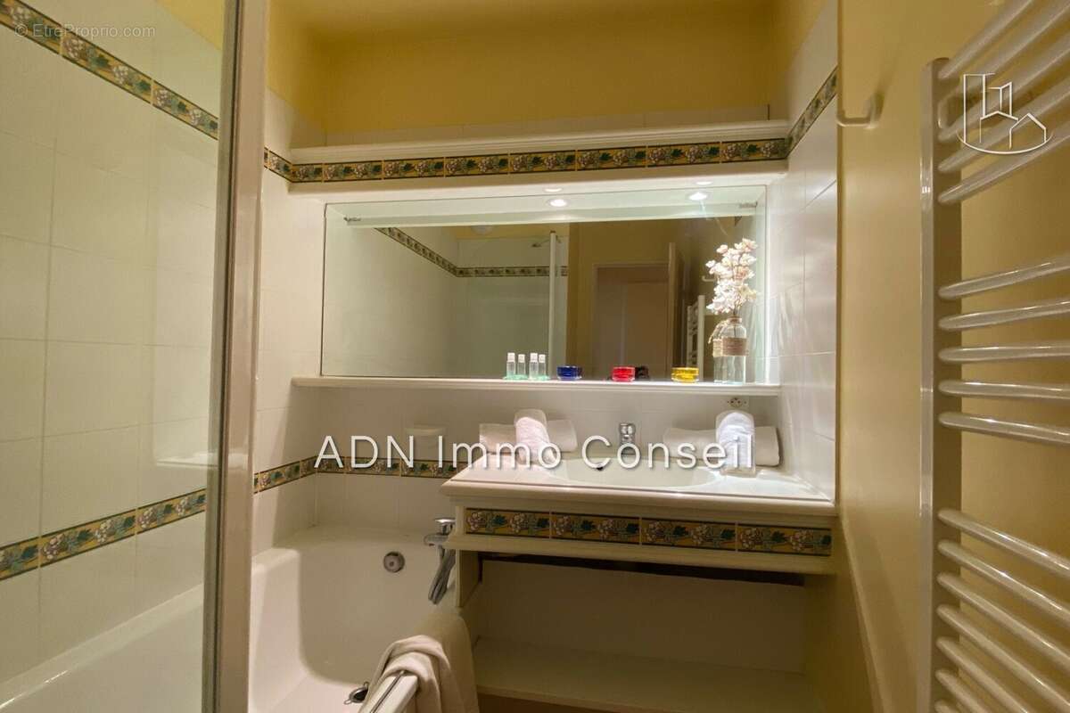 Appartement à MALLEMORT