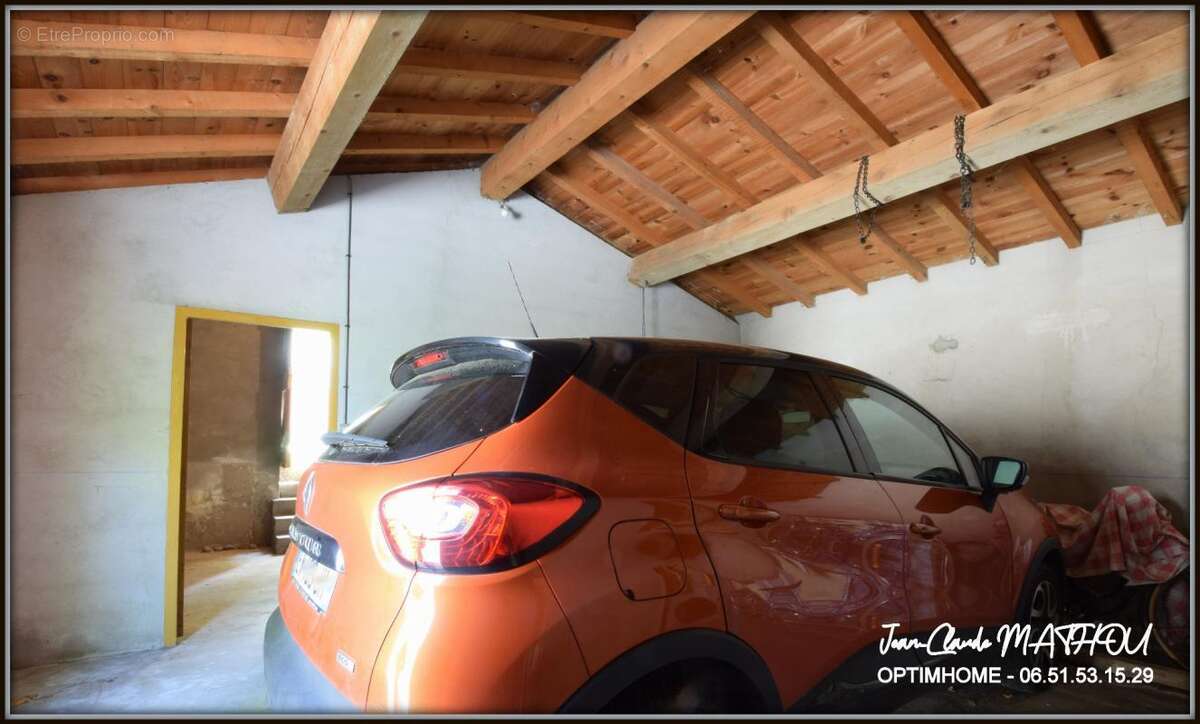 Maison de village T7 de 156 m² – 4 chambres, terrasse de 50 m² et garage - photo 9