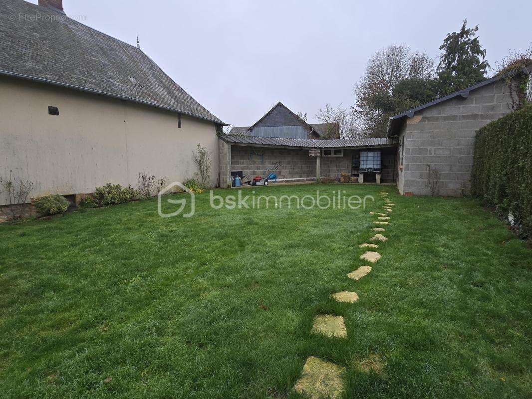 Maison à FEUQUIERES