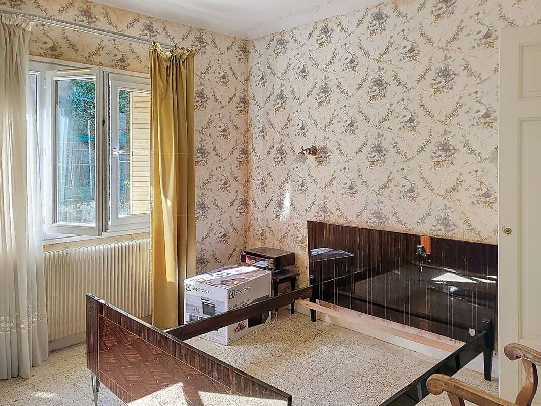 Maison à LAMALOU-LES-BAINS