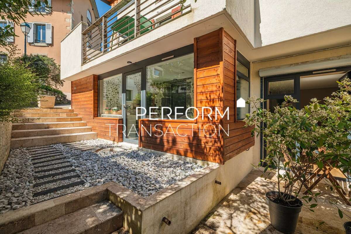 Maison à BRESSON