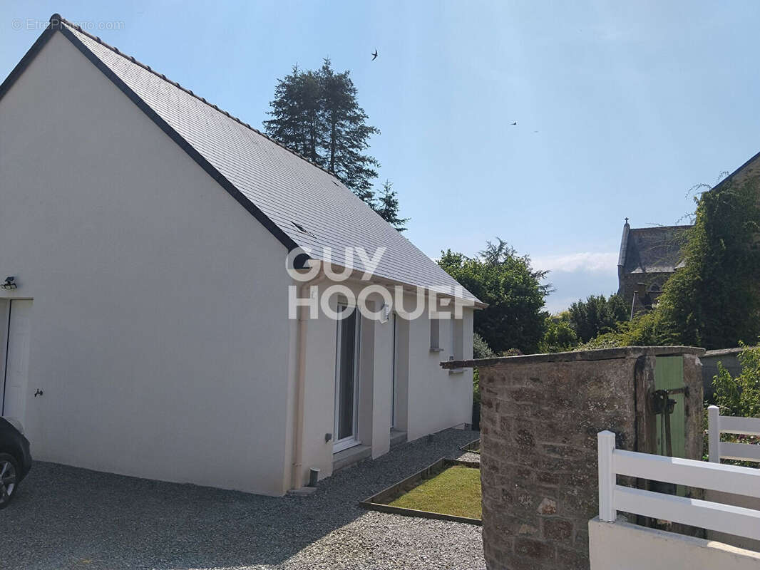 Maison à LANVALLAY