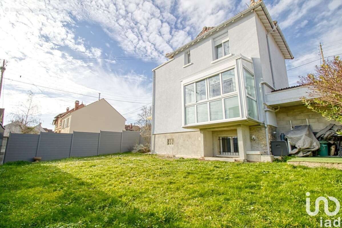 Photo 3 - Maison à THORIGNY-SUR-MARNE