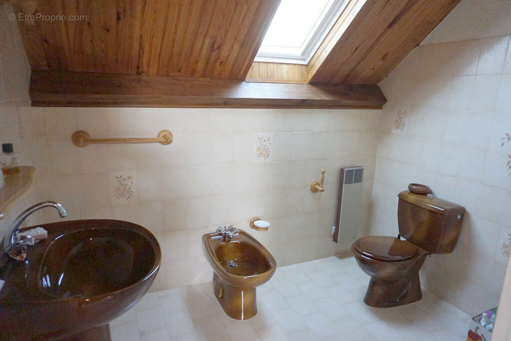 Maison à PARAY-LE-MONIAL