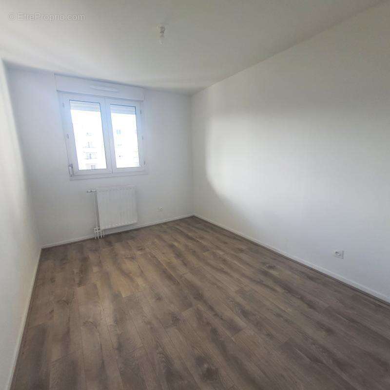 Appartement à LYON-8E