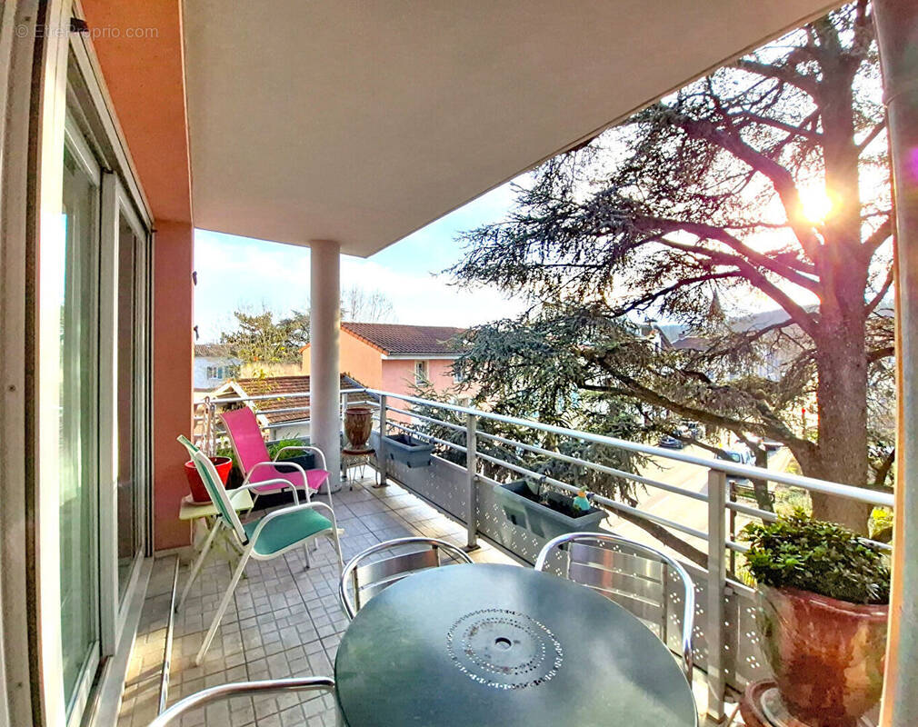 Appartement à BRIGNAIS