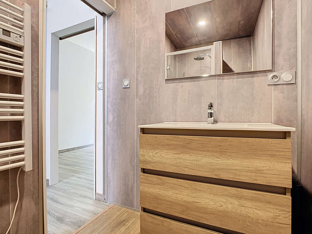 Maison à MONTMIRAIL