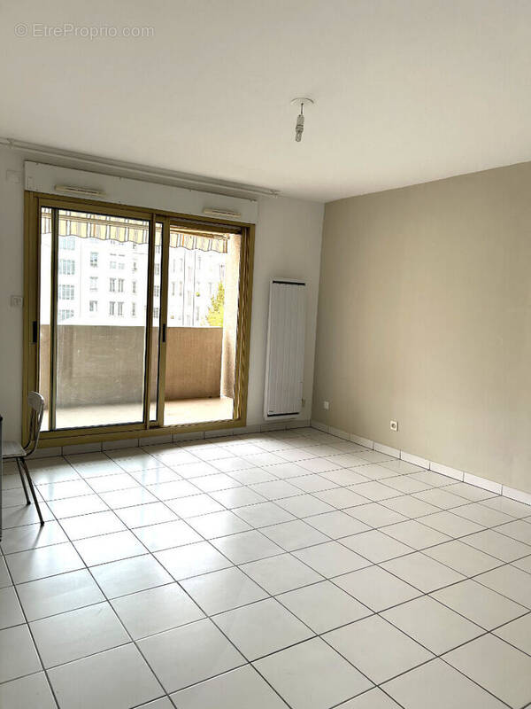 Appartement à LYON-3E