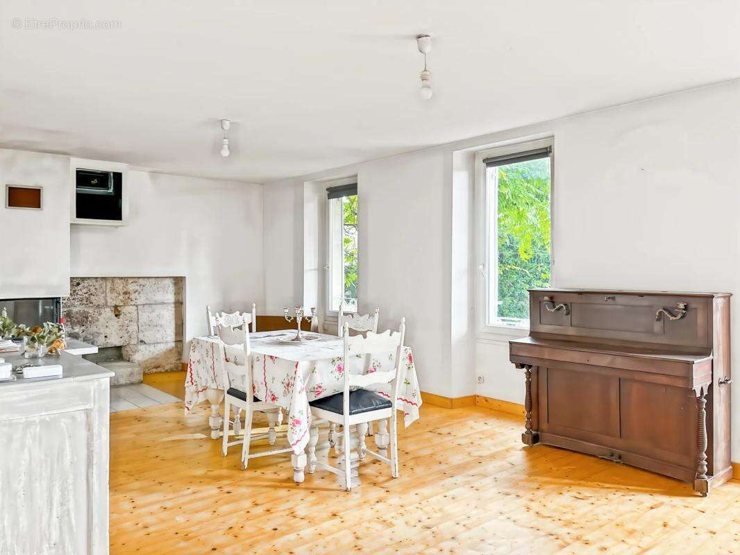 Maison à PERGAIN-TAILLAC