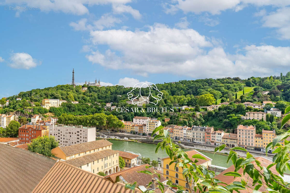 Appartement à LYON-1E