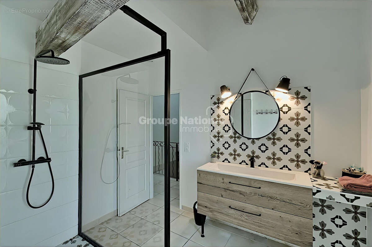 Maison à SAINT-LAURENT-D&#039;AIGOUZE