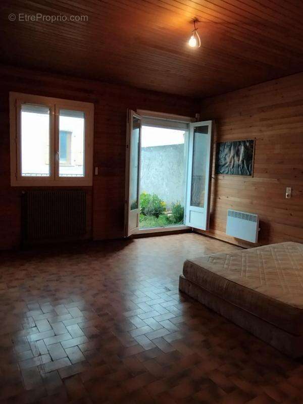 Maison à CAUDIES-DE-FENOUILLEDES