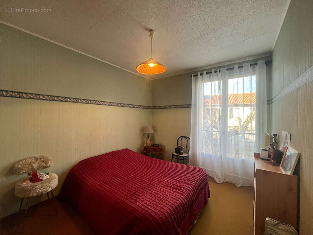 Maison à MONTELIMAR