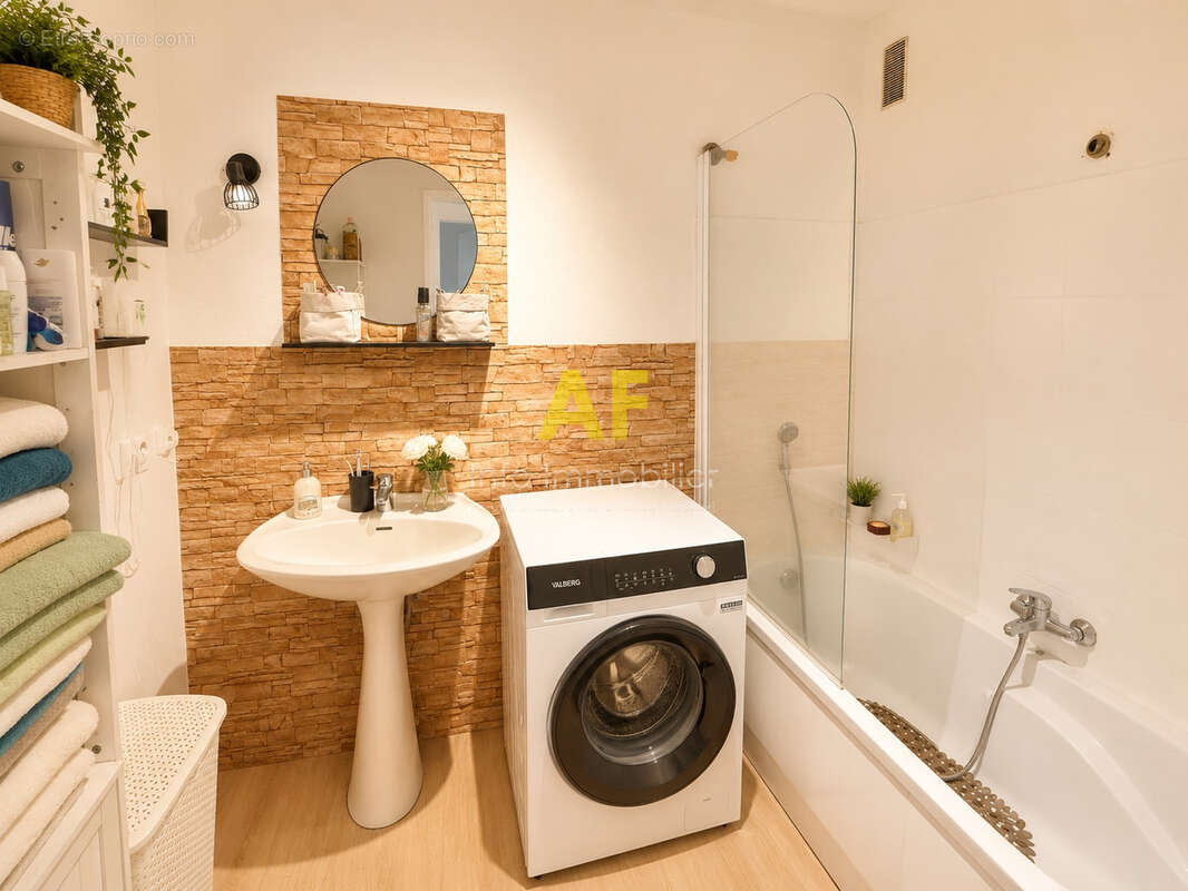 Appartement à FREJUS