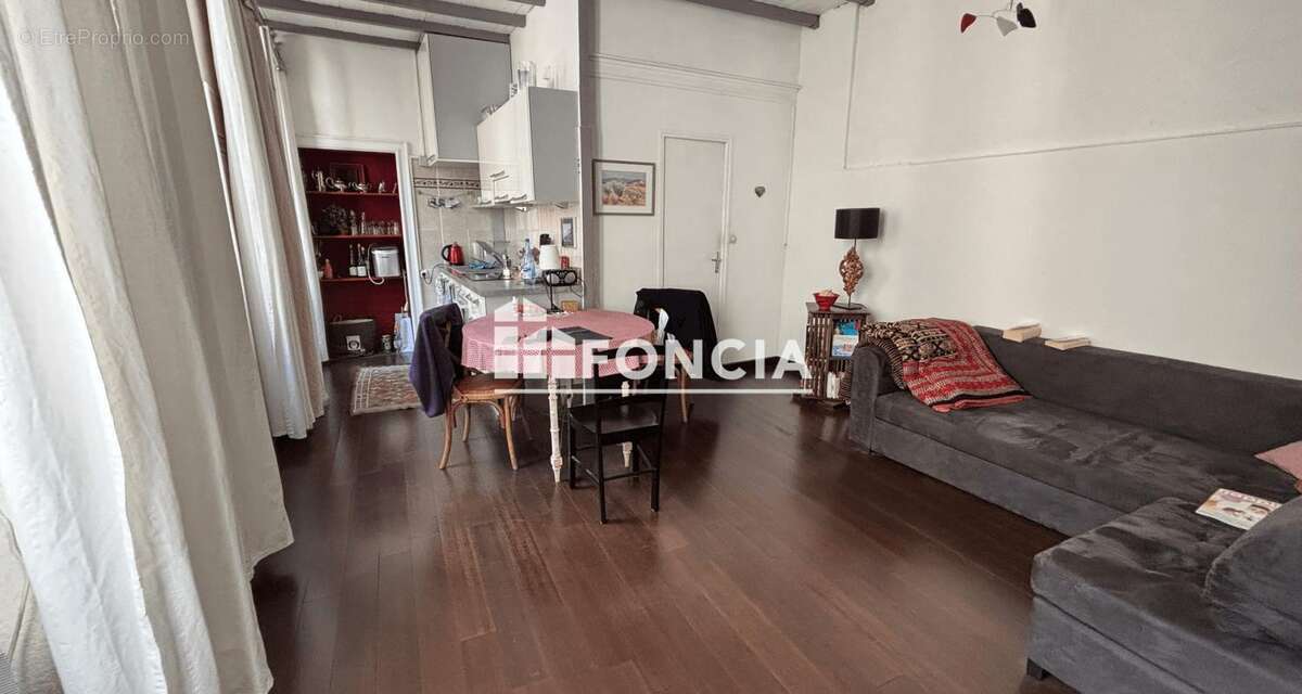 Appartement à NIMES