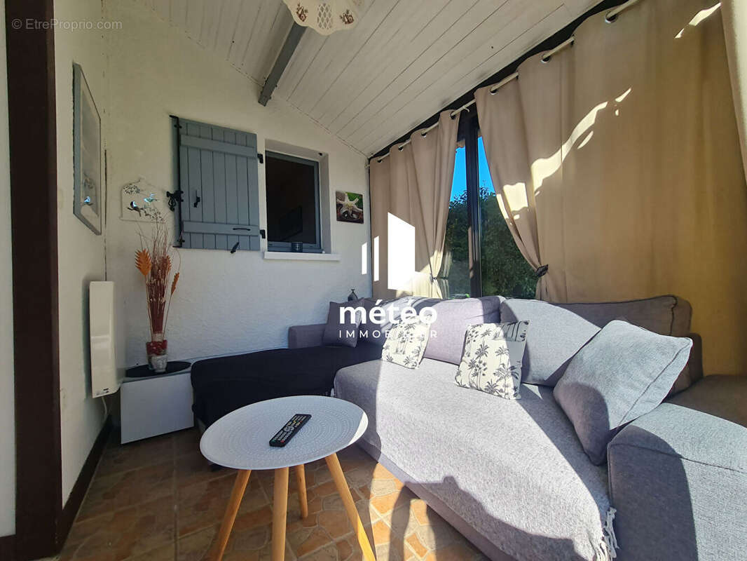 Maison à SAINT-VINCENT-SUR-JARD