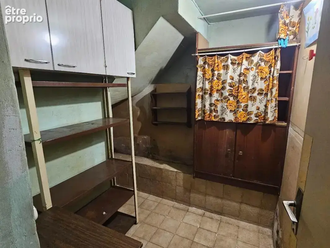 Maison à rénover – 2 chambres - Extérieurs - Garage - Pont-du-Château (63) - photo 17