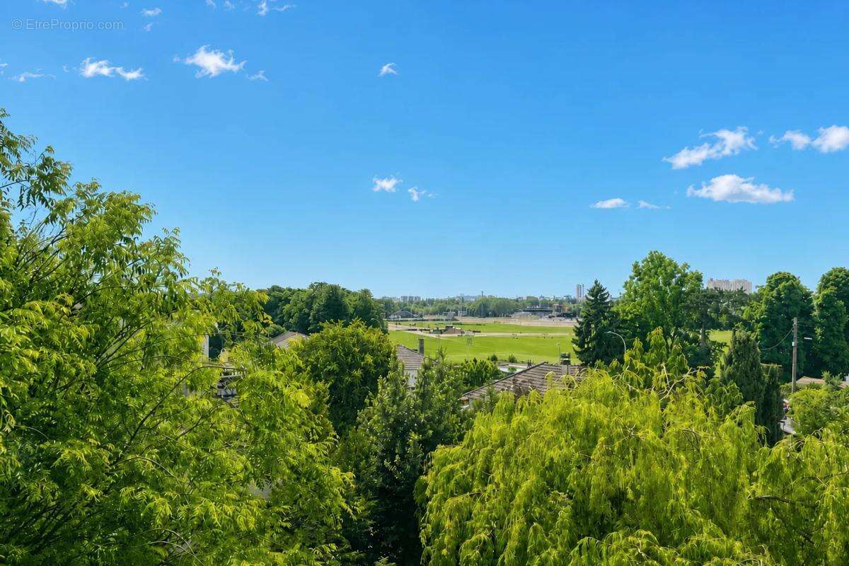 Appartement à EAUBONNE