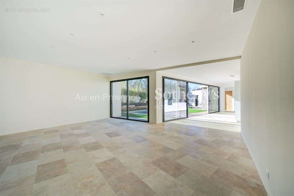 Maison à AIX-EN-PROVENCE