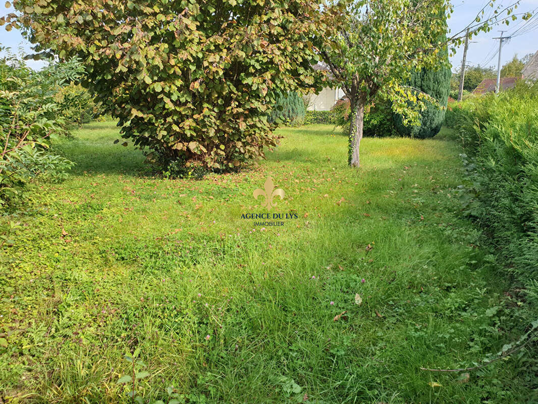 Terrain à PRECY-SUR-OISE