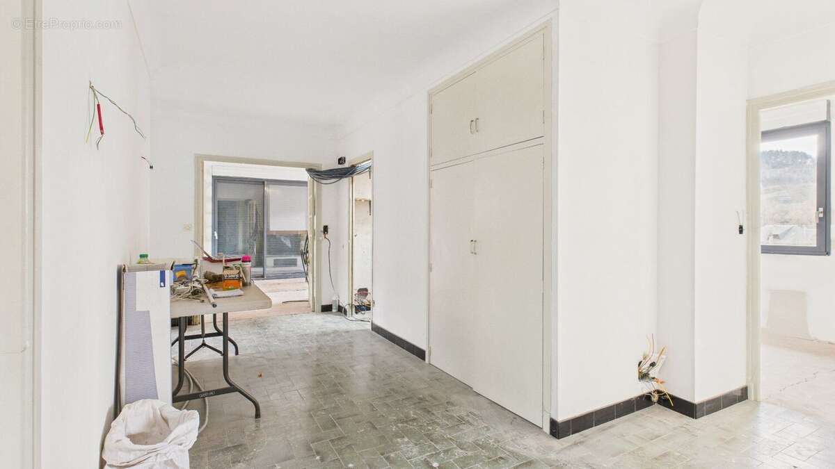 Investisseurs: ensemble immobilier mixte - zac espalion - photo 8