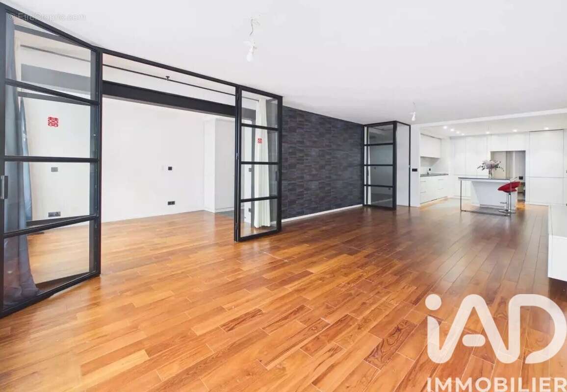 Photo 3 - Appartement à PARIS-11E