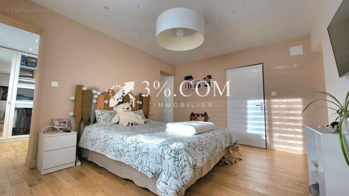 Maison à NEUVE-CHAPELLE