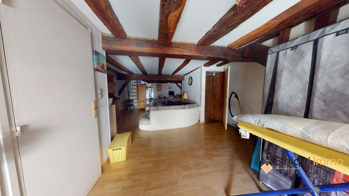 Appartement 179 m² à Bar-Sur-Aube  - photo 7