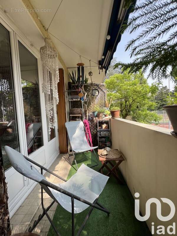 Photo 9 - Appartement à CALUIRE-ET-CUIRE