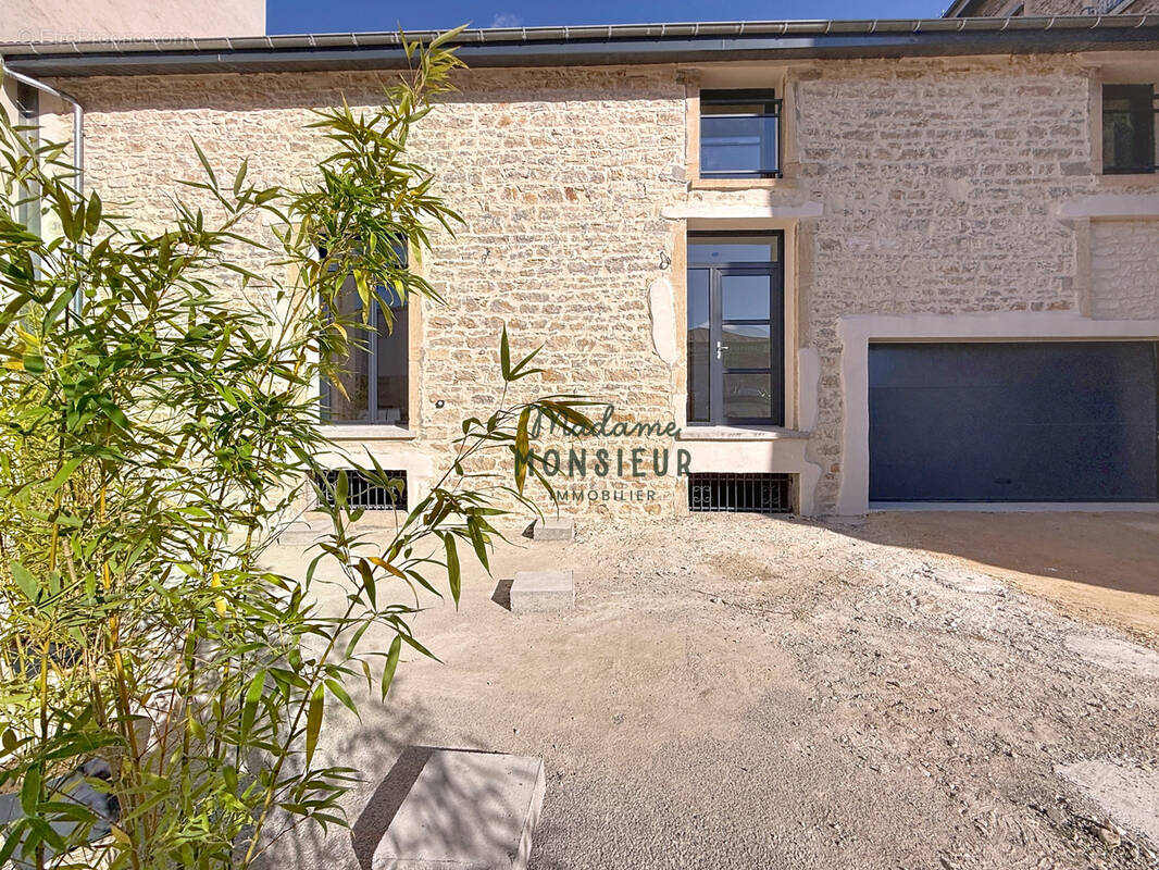Maison à BOURGOIN-JALLIEU