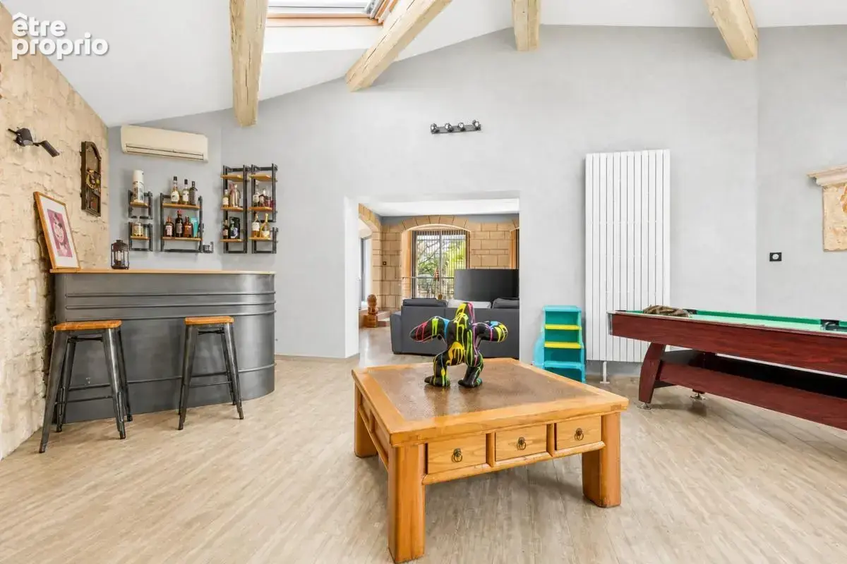 Maison de 7 pièces de 186 m² avec piscine à Saint-Victoret - photo 7