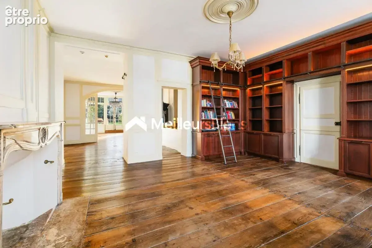 Maison de Maître XVIIIe - 8 pièces 5 chambres - 232 m2 - photo 3