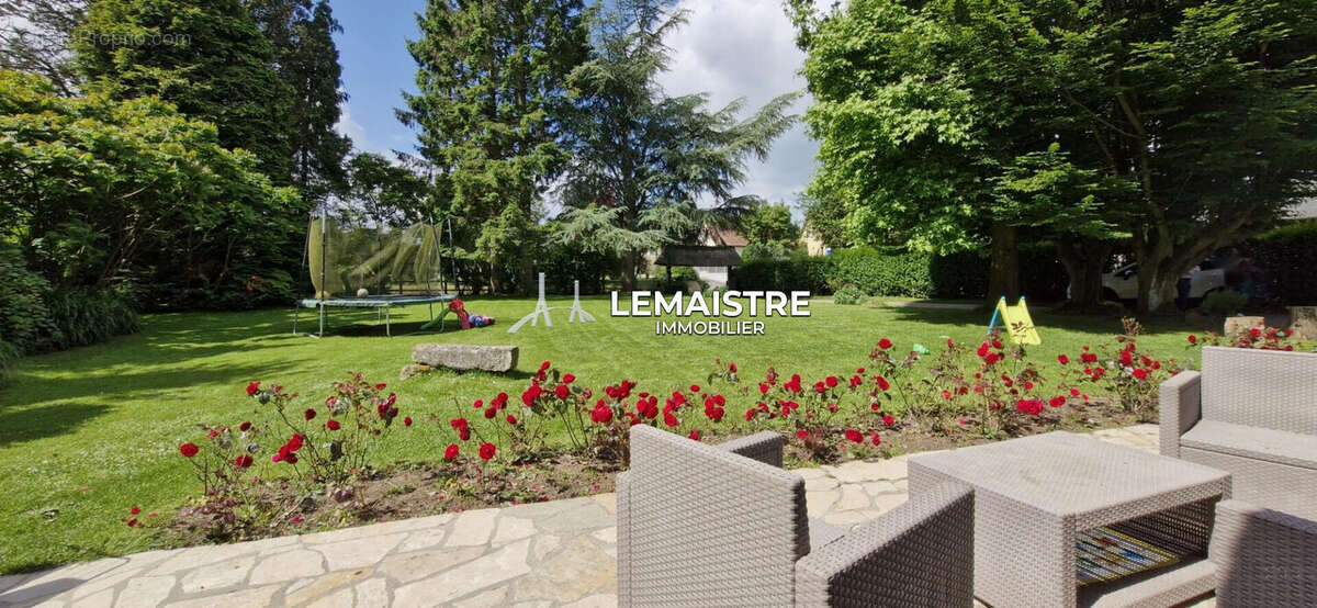Maison à vendre - Aux portes d'Yvetot - 215 m² - 6 chambres - Suite parentale - Terrain de 1 780 m² - photo 11