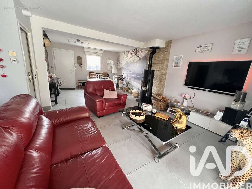 Photo 2 - Maison à BEAUFORT-EN-VALLEE
