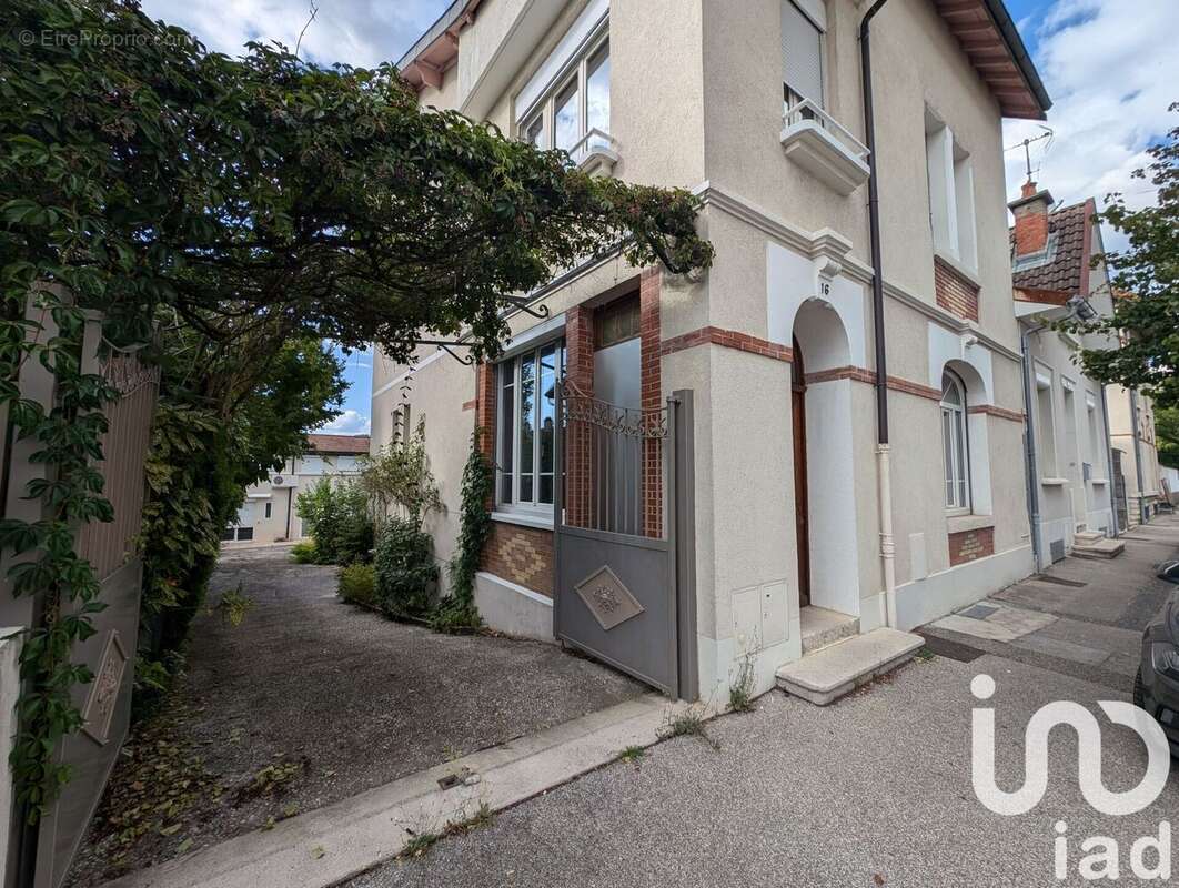 Photo 2 - Maison à OYONNAX