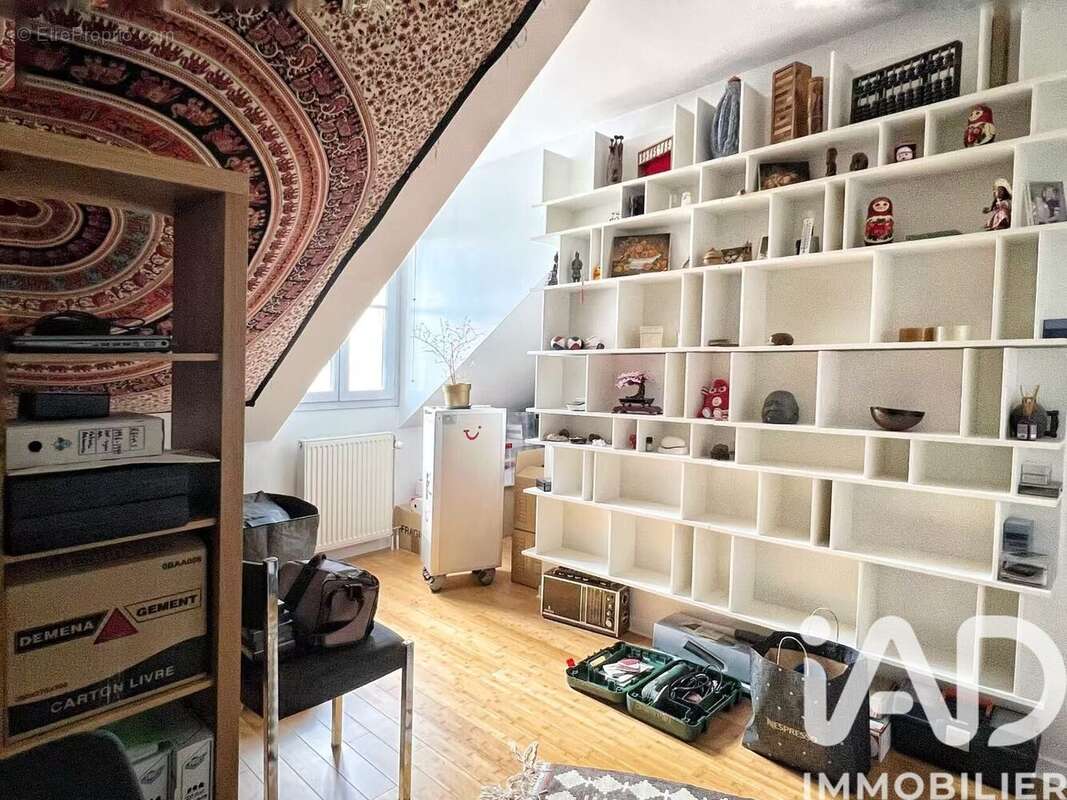 Photo 8 - Appartement à BUSSY-SAINT-GEORGES