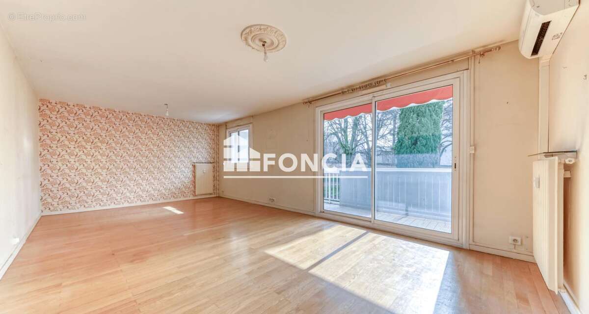 Appartement à CALUIRE-ET-CUIRE
