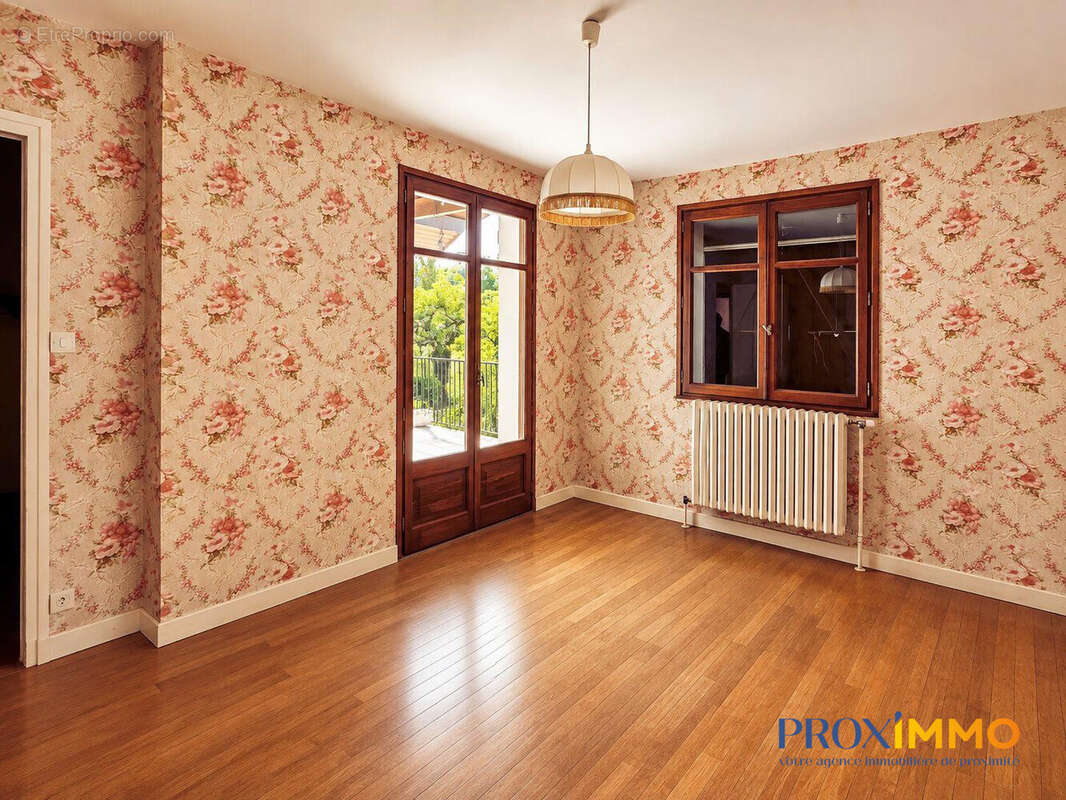 Maison 160 m² à Izeaux  - photo 8