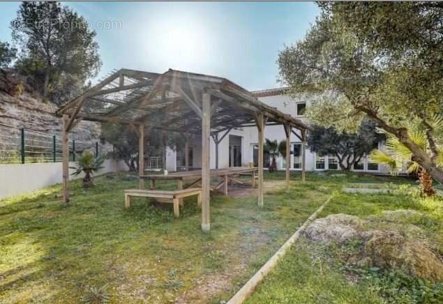 Investissement locatif  saint victoret  résidence ehpad la filosette  6.02 % de rentabilité - photo 7
