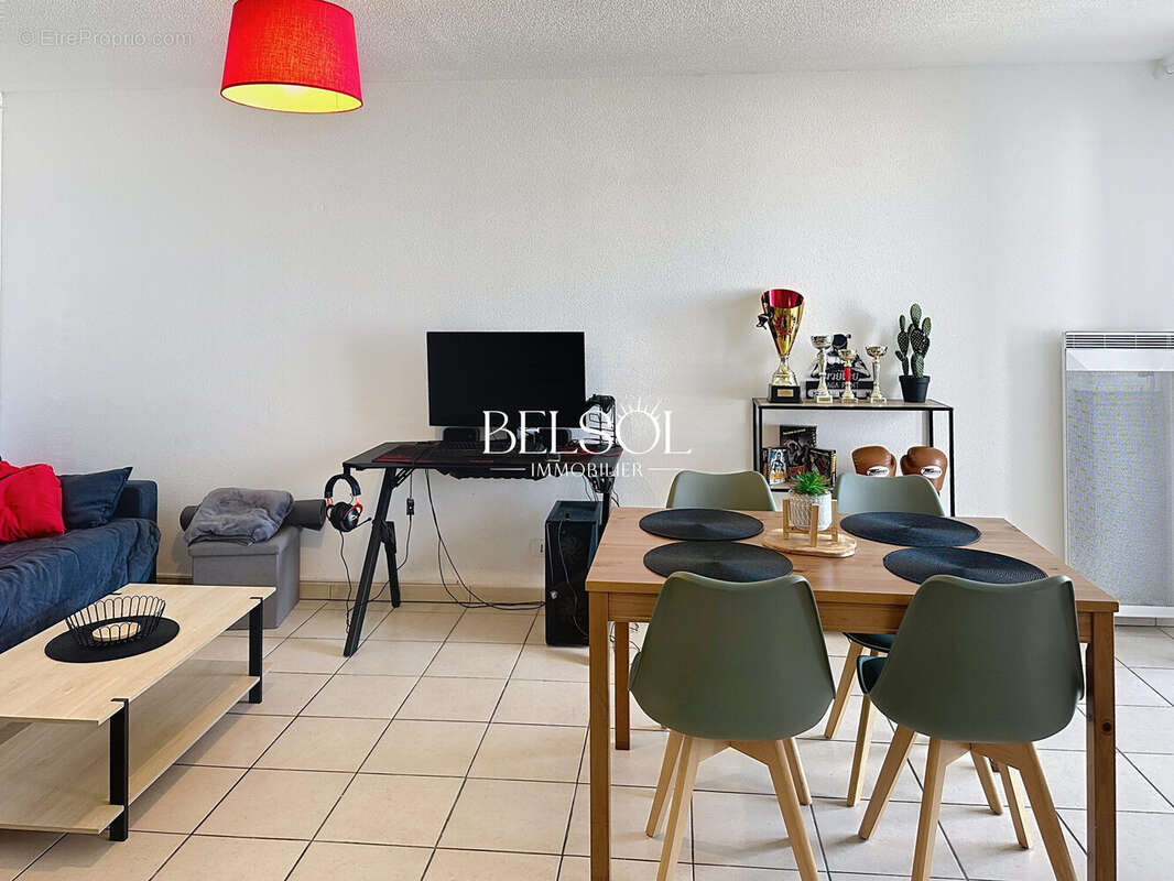 Appartement à SAINT-ESTEVE