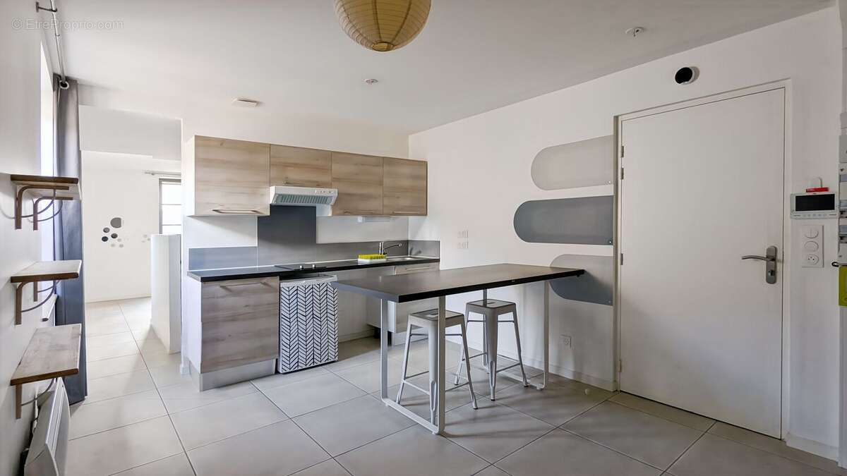 Appartement à LYON-9E