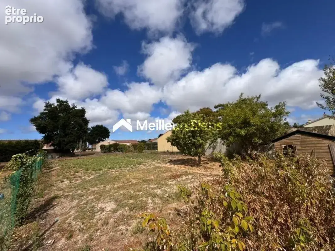 Terrain constructible 712 m² à Saint-Mathurin, viabilisation incluse - photo 8