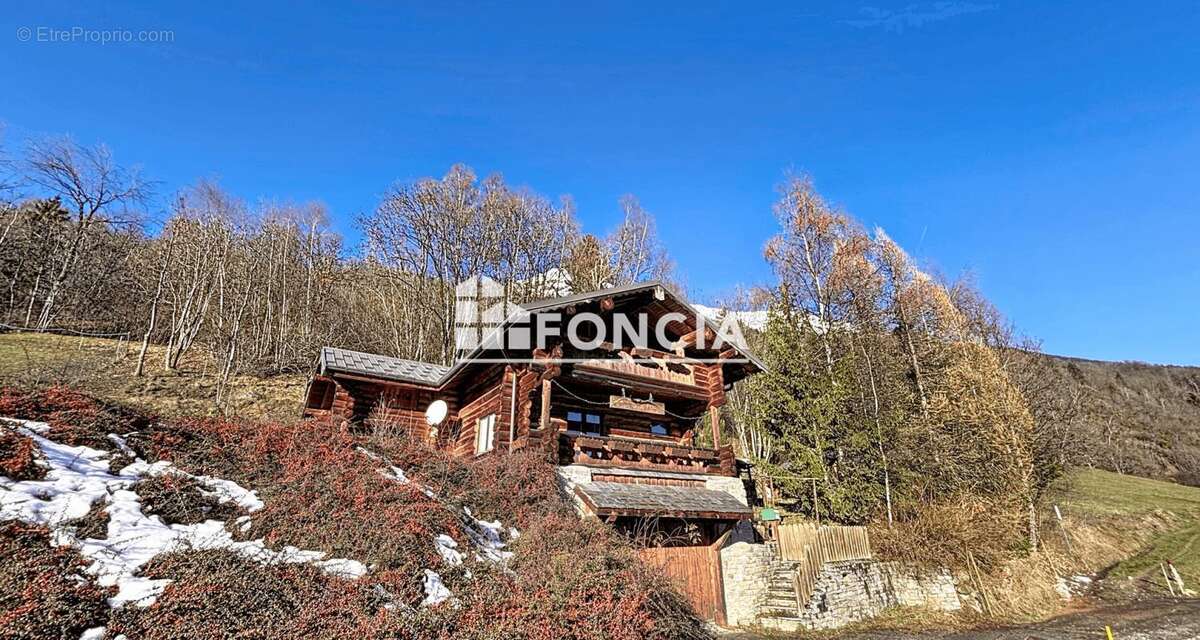 Maison à SAINT-JEAN-DE-BELLEVILLE